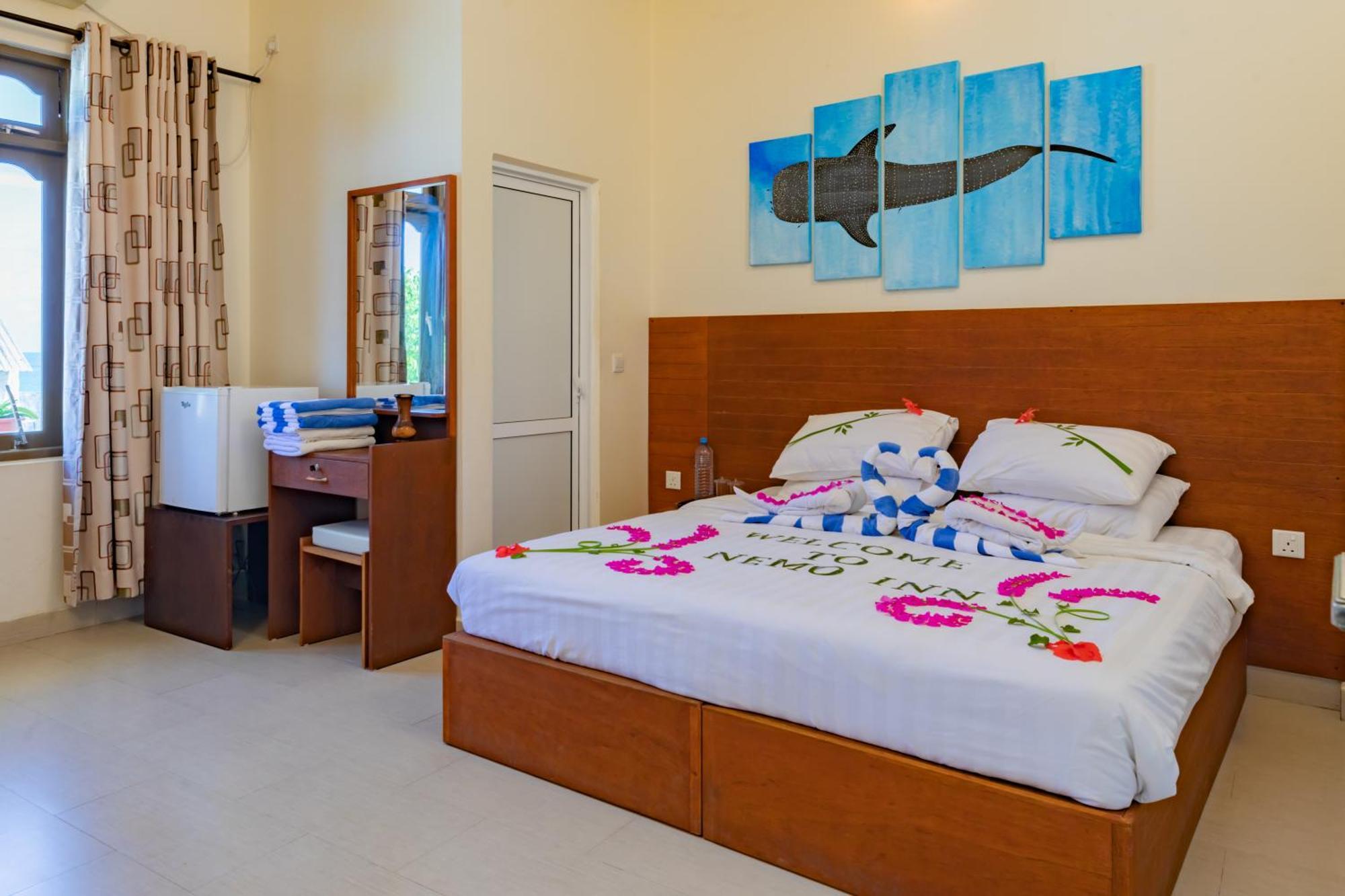 Nemo Inn Omadhoo Buitenkant foto