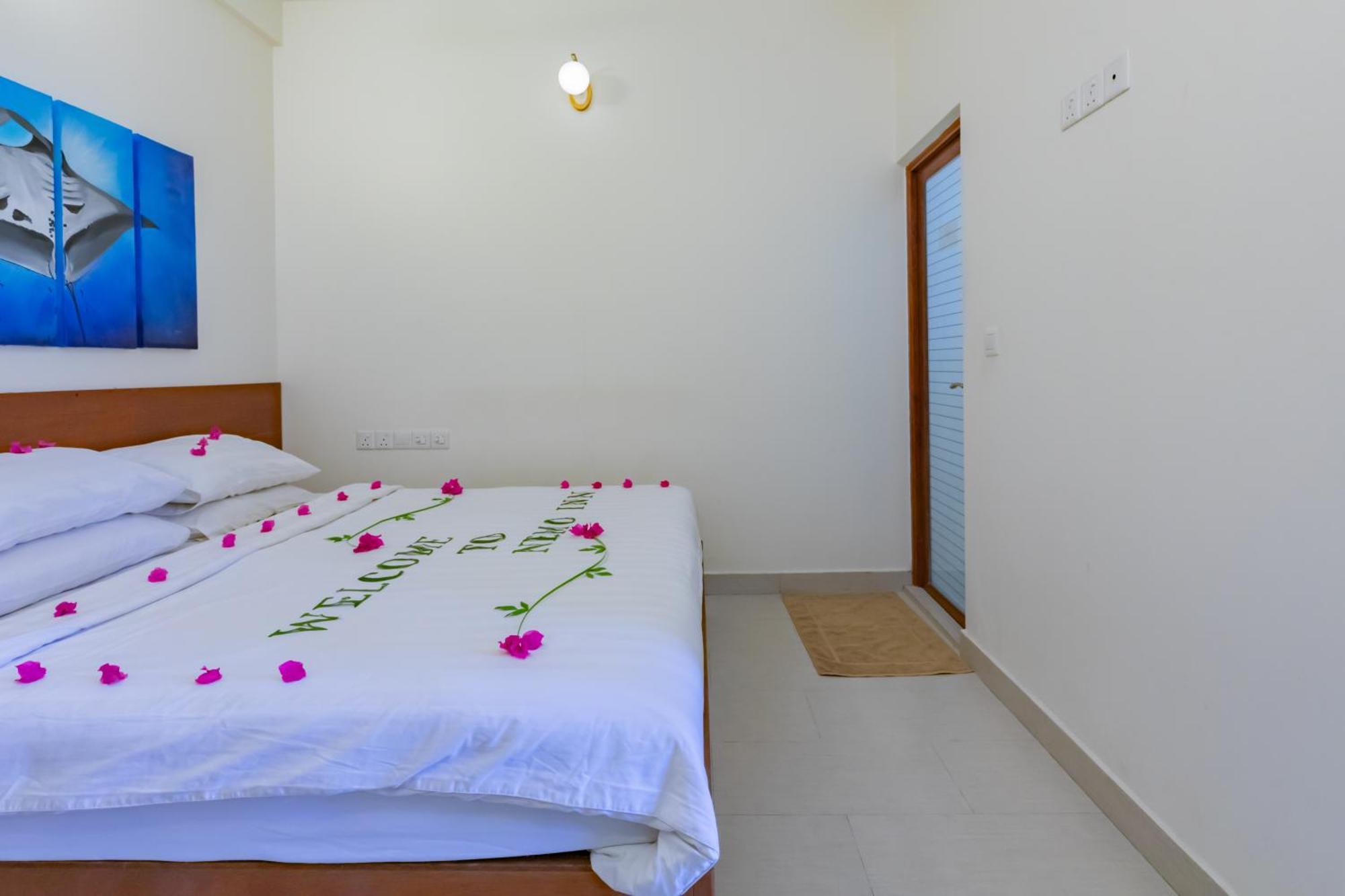 Nemo Inn Omadhoo Buitenkant foto